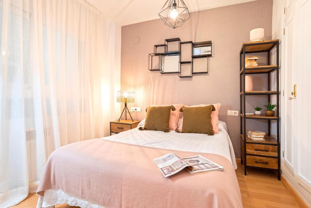 Genteel Martinez Campos Apartamento *